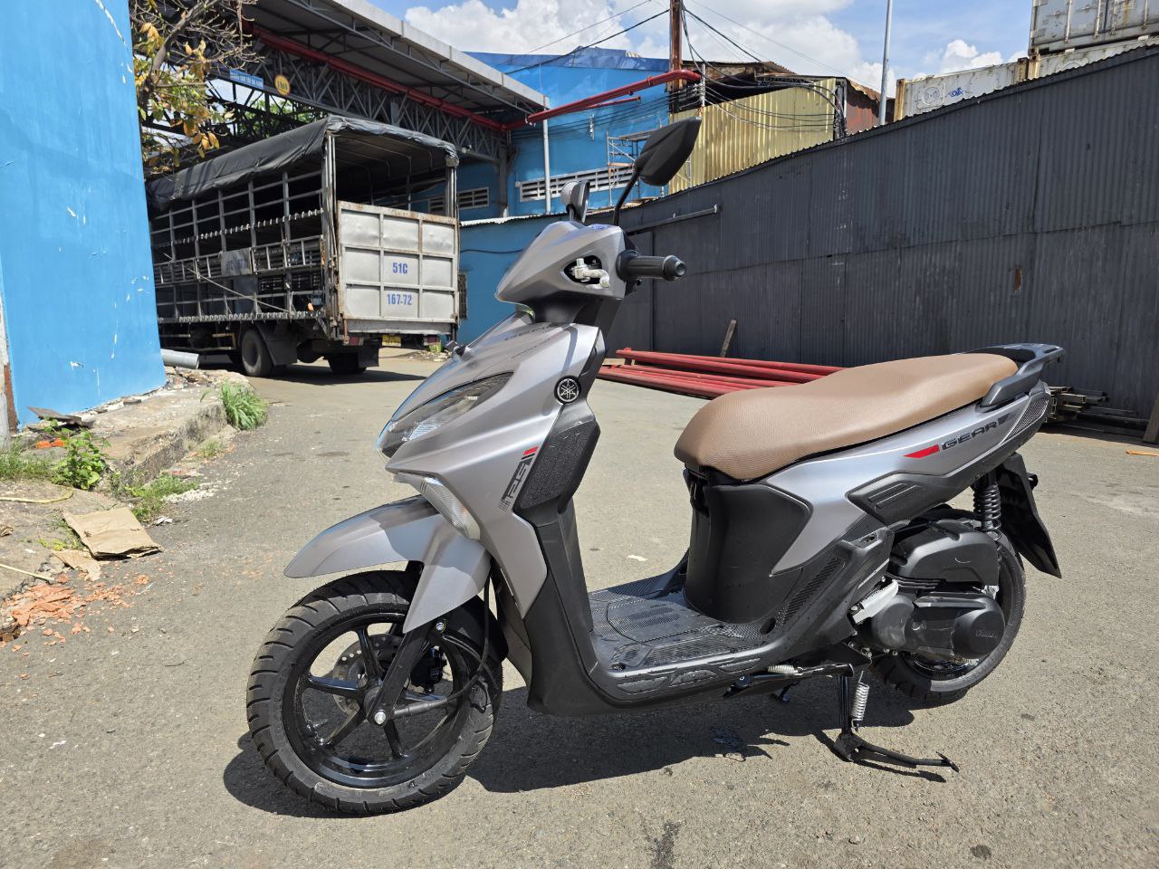 Yamaha Gear Ultima 125 Hybrid nhập khẩu tư nhân tại Việt Nam