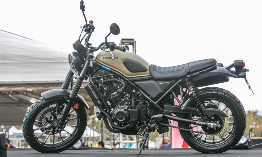 Xe mô tô Honda CL500 phong cách classic vận hành linh hoạt