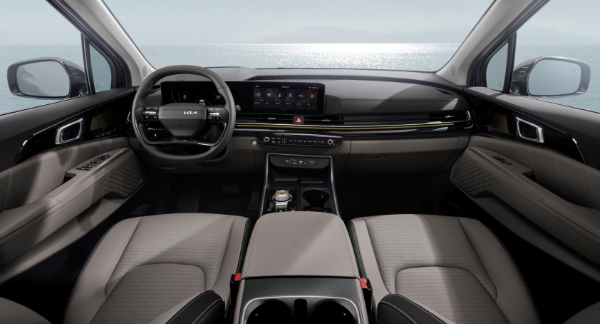 Nâng cấp công nghệ trên Kia Carnival 2026