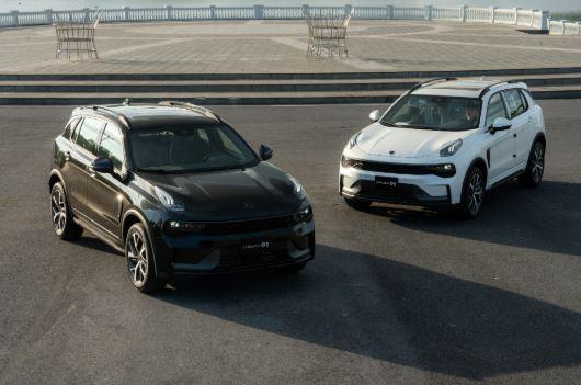 Hai mẫu SUV cùng giá 919 triệu đồng