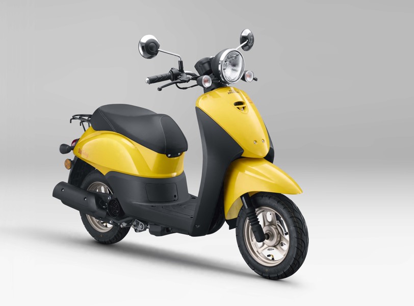 Xe ga Today 50 với các màu trắng, vàng, xám