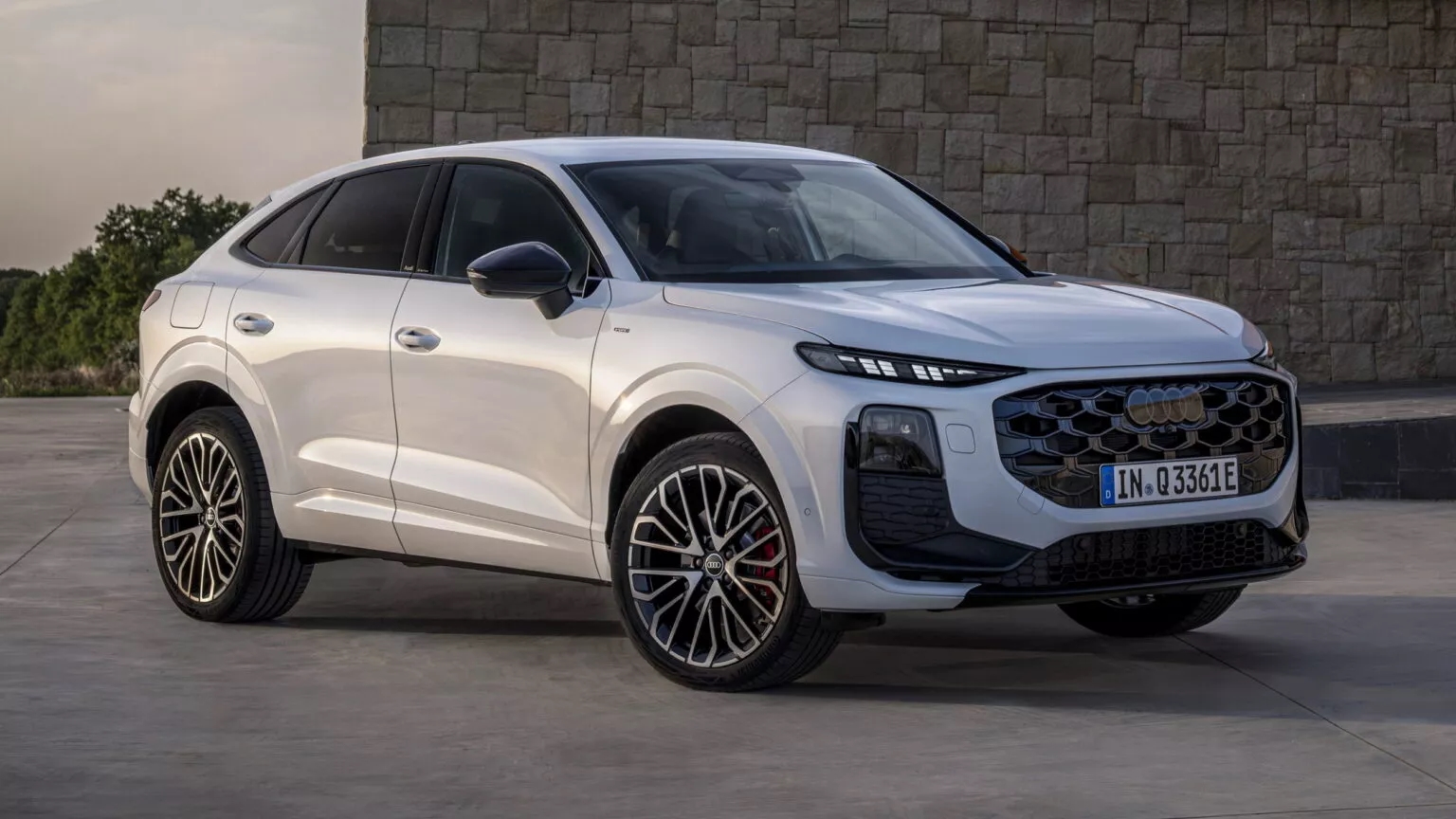Thiết kế ngoại thất Audi Q3 Sportback 2026