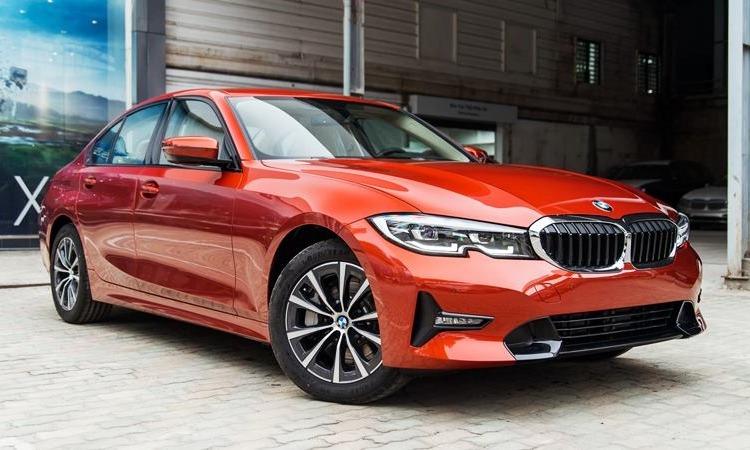 BMW 3 Series giảm giá tháng Ngâu