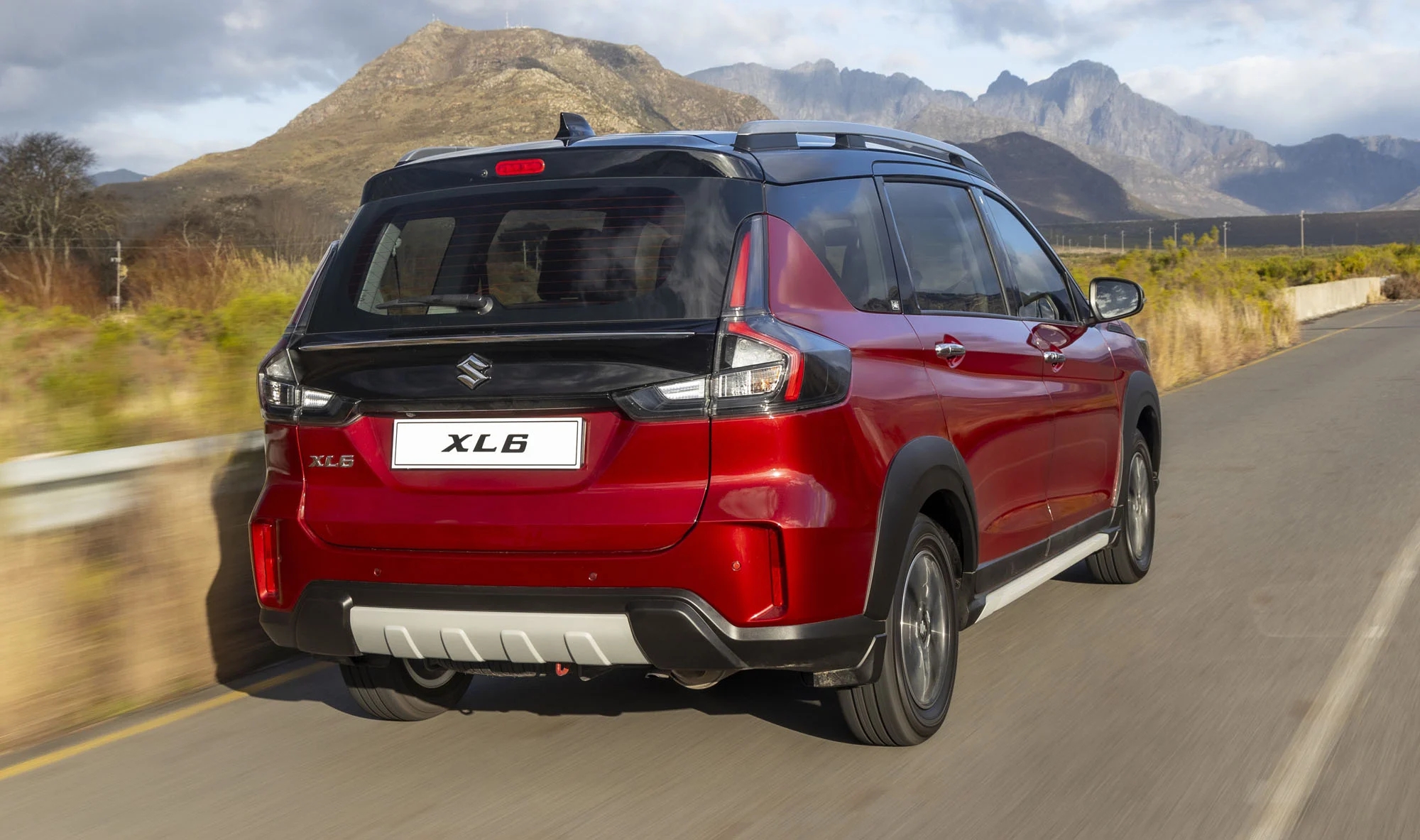 XL7 Black Edition concept hoặc hình tham khảo
