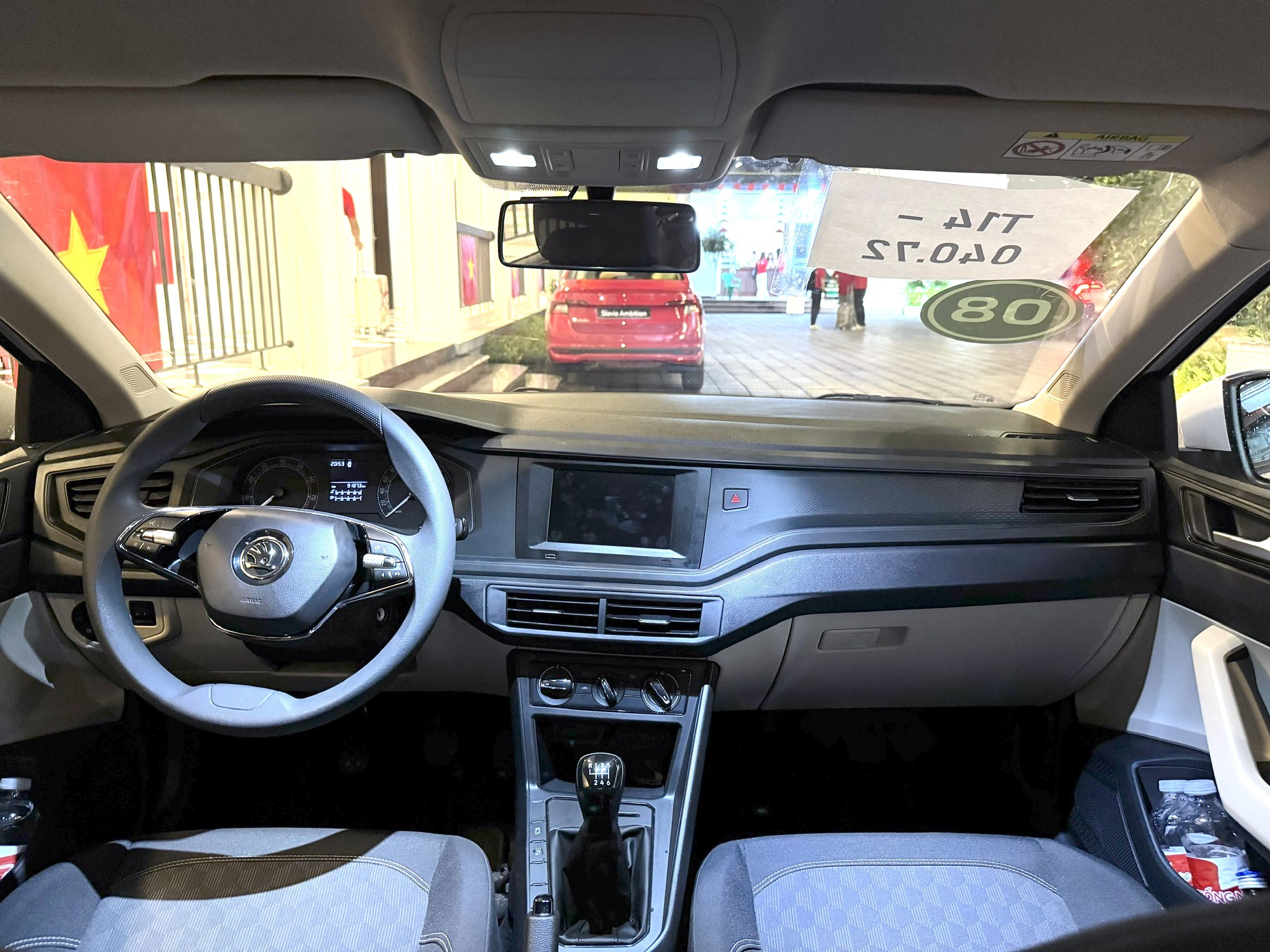 Nội thất phiên bản Slavia Active Khoang nội thất Skoda Slavia bản Active