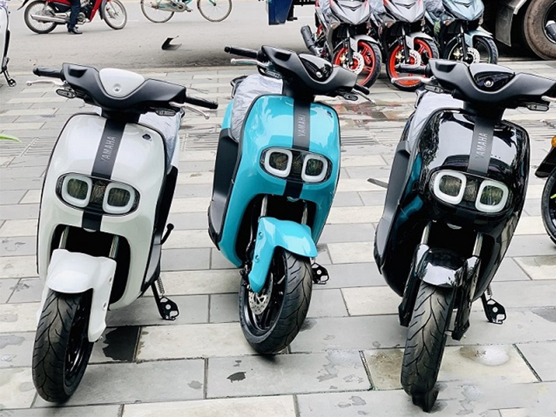 Pin tháo rời trên Yamaha Neo's
