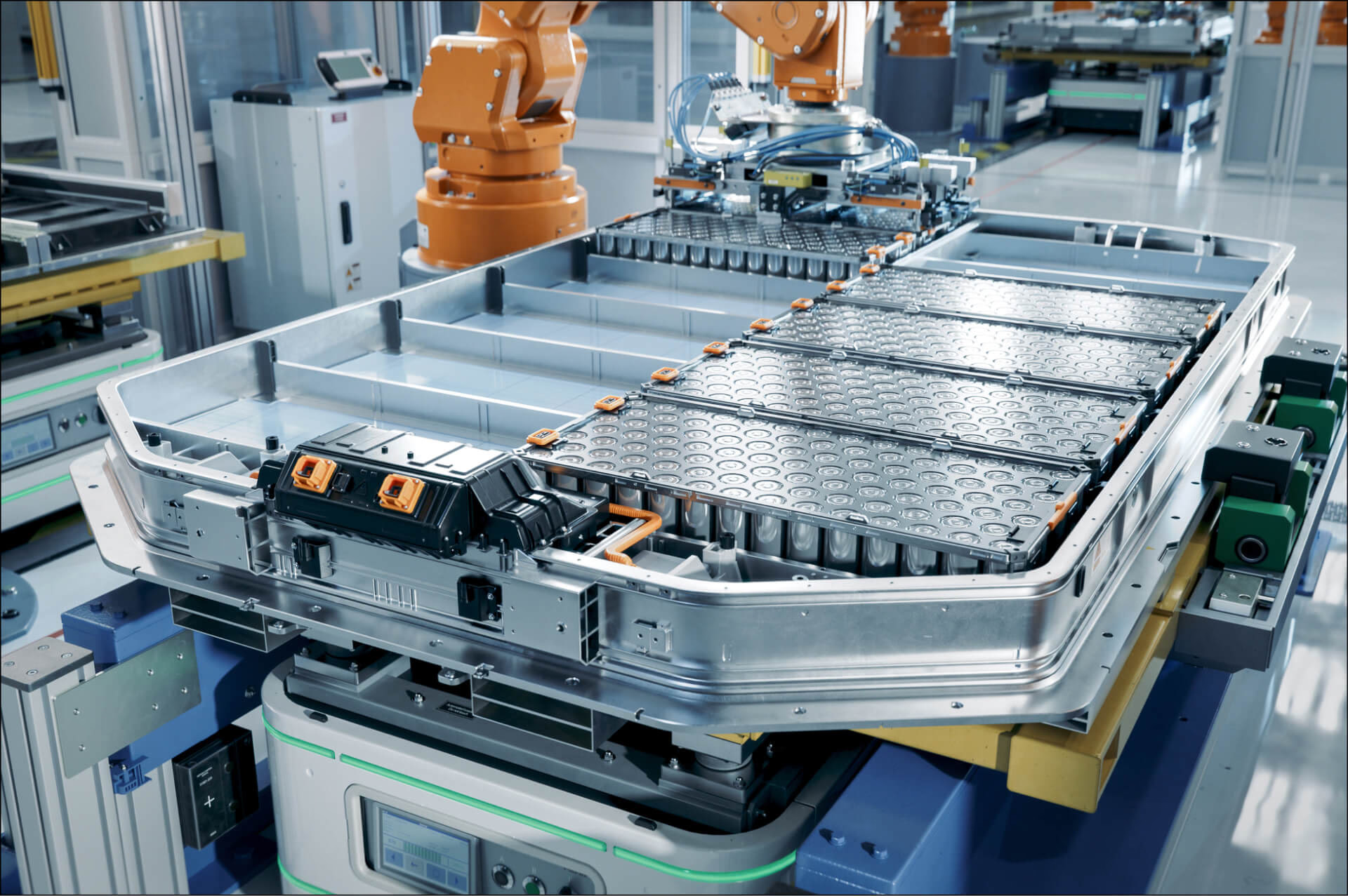 Hệ thống quản lý pin và an toàn trên xe điện Hệ thống BMS bảo vệ pin khỏi nguy cơ cháy nổ