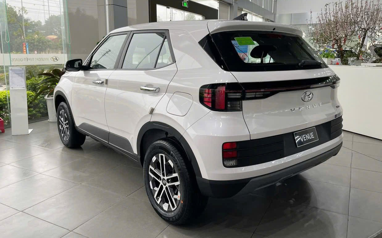 Nội thất hiện đại của Hyundai Venue Khoang lái tối giản nhưng tiện nghi của Venue