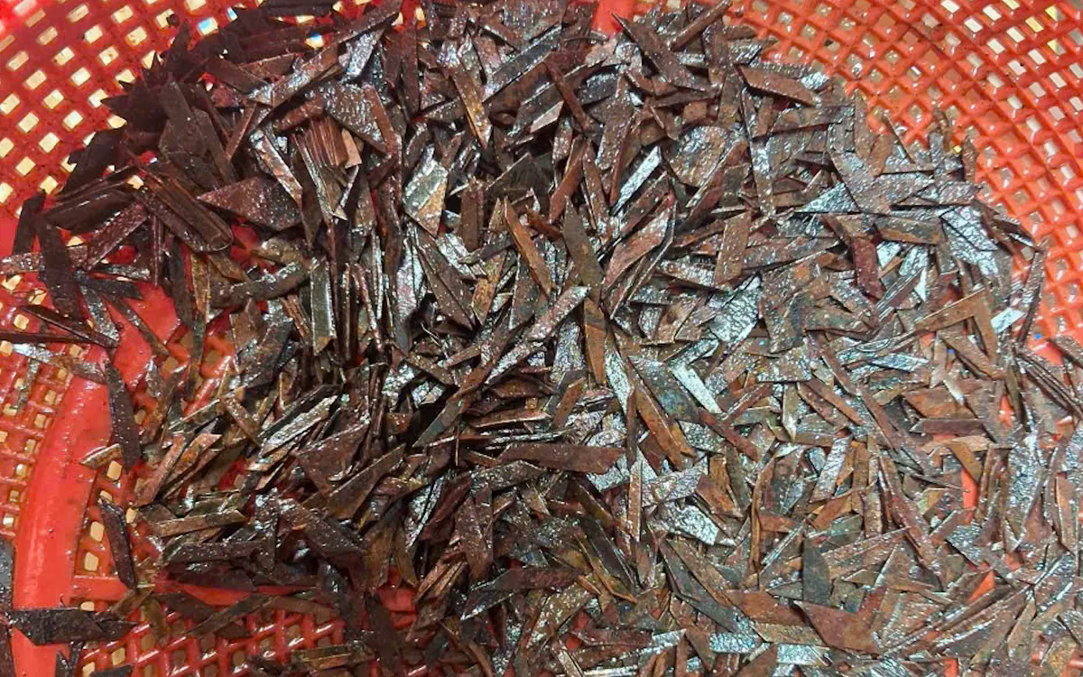 Cảnh vật sắc nhọn trên tuyến đường Đỗ Mười