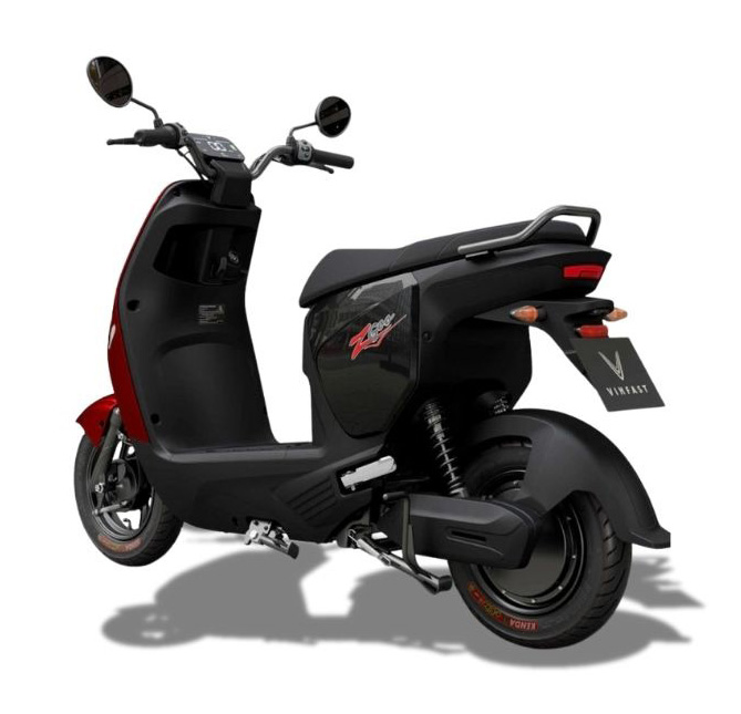 Xe Zgoo với màu xanh chủ đạo