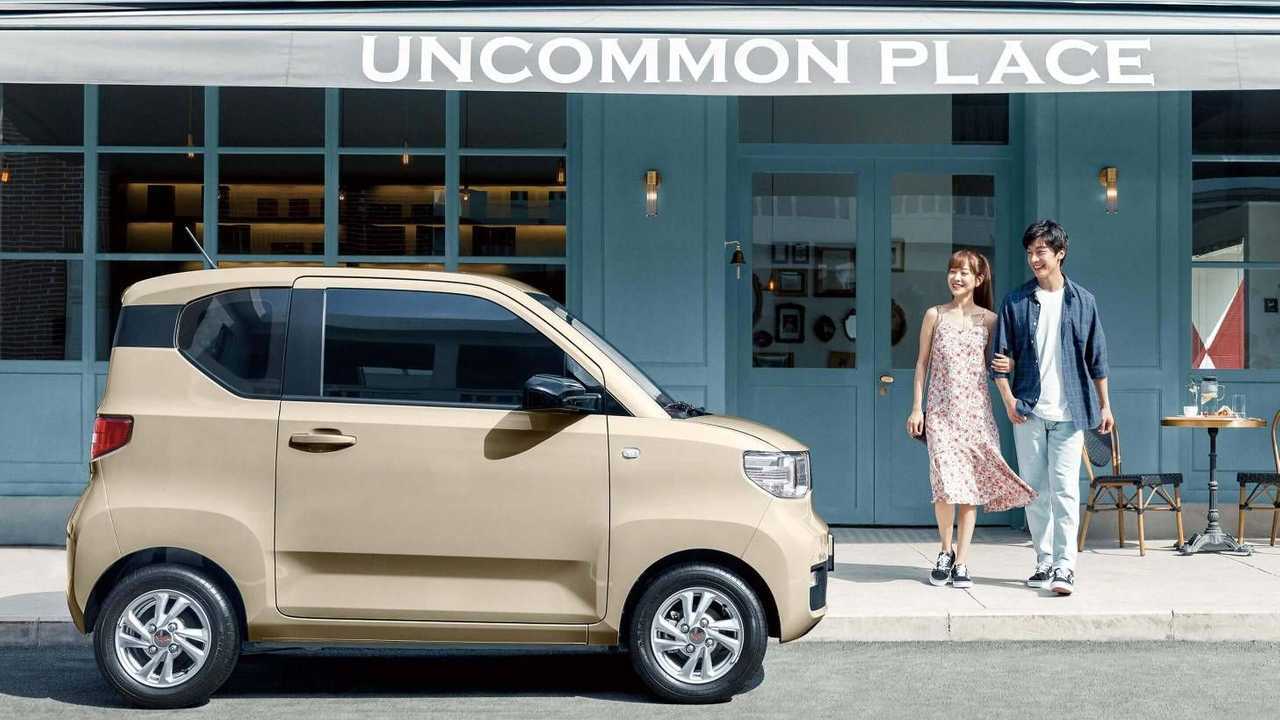 Mẫu xe điện giá rẻ Wuling HongGuang MiniEV
