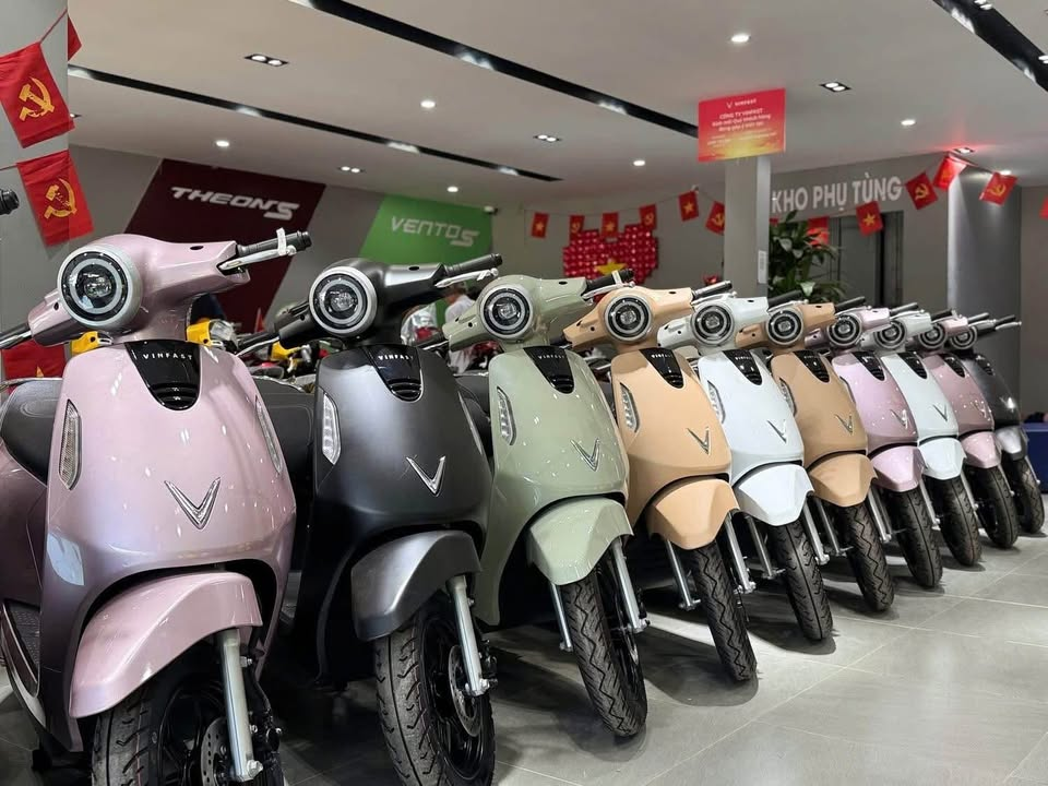 VinFast Evo Grand và Evo200