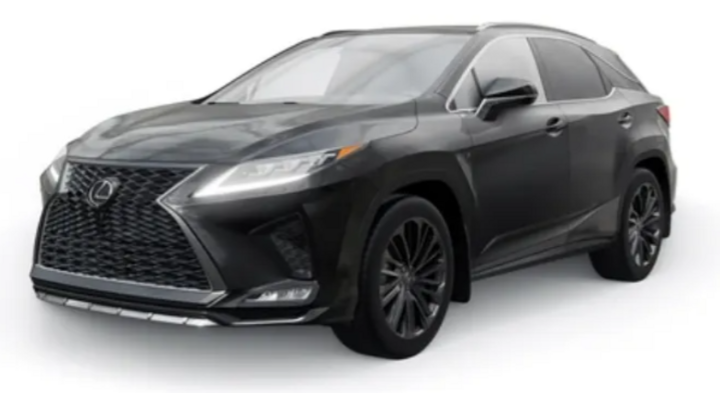 Lexus RX 450h thân thiện môi trường trong gara Messi