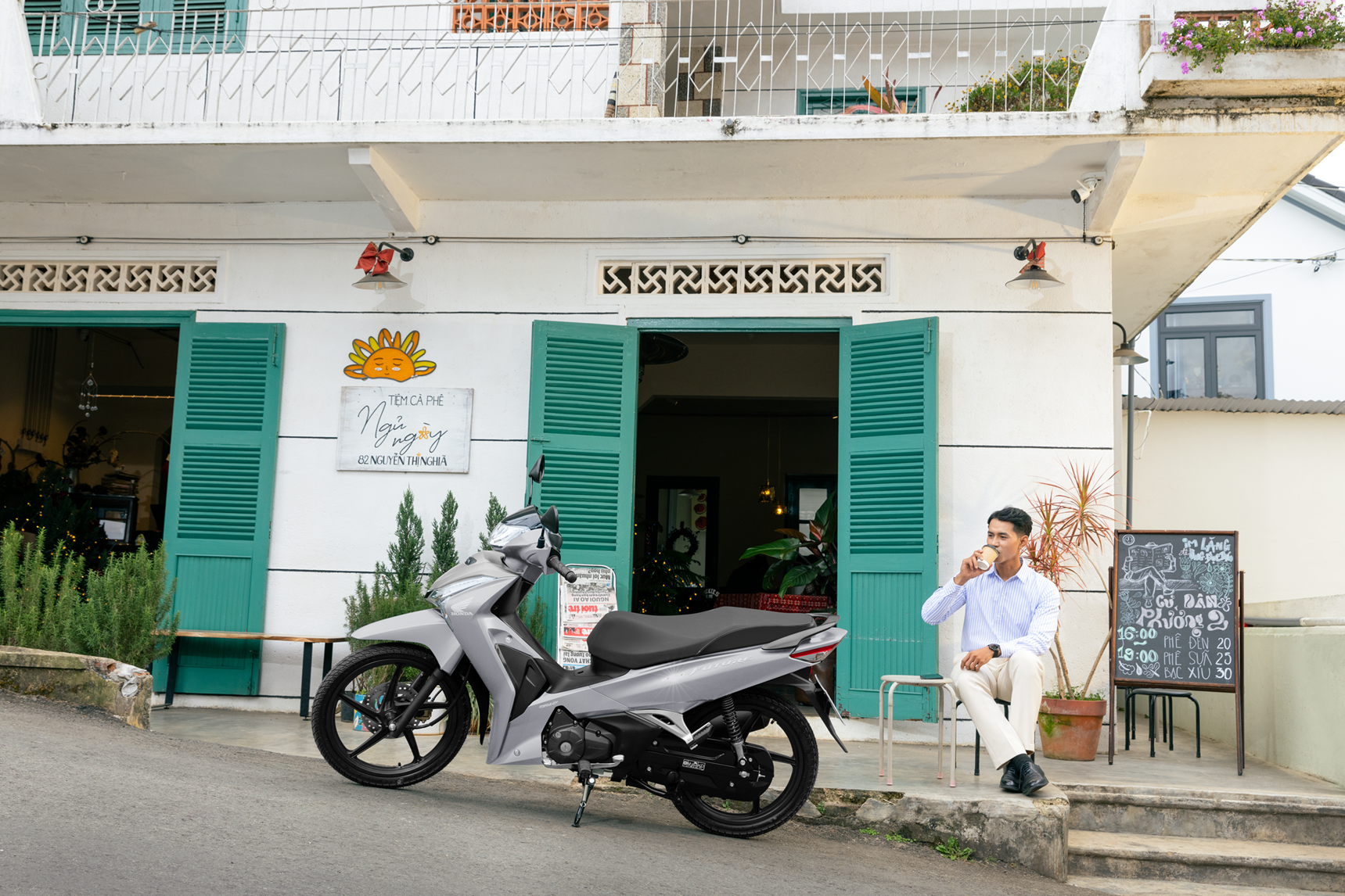 Thiết kế tổng thể Honda Future... Honda Future...