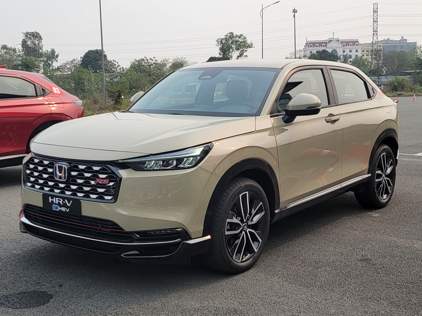 Ưu đãi cho Honda HR-V hybrid trong tháng 10