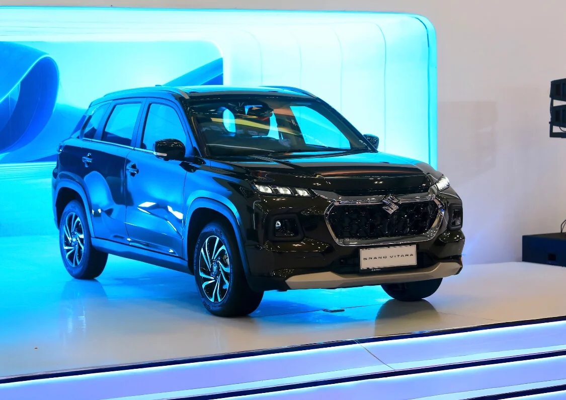 Ngoại thất Suzuki Grand Vitara 2025 Thiết kế ngoại thất xe không đổi