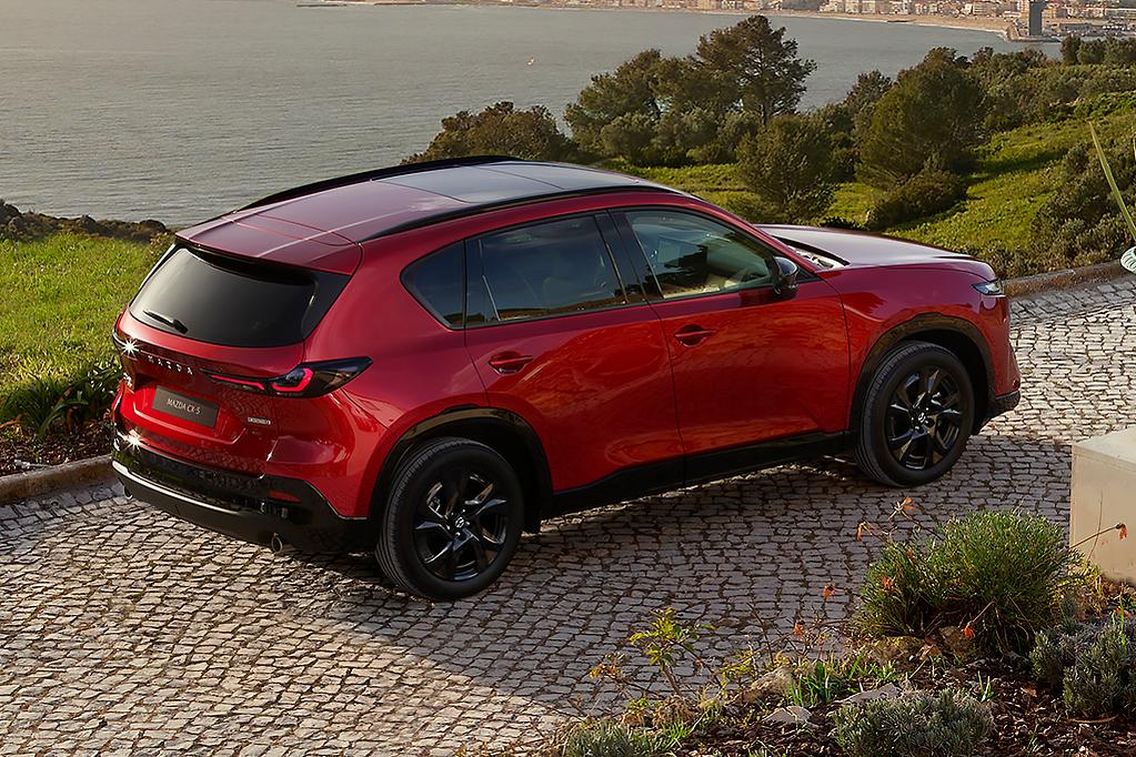 Thiết kế đèn và lưới tản nhiệt Mazda CX-5 mới Đèn LED và lưới tản nhiệt Mazda CX-5