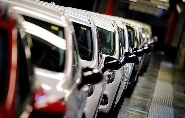 86.000 lao động bị sa thải trong 5 năm: Ngành phụ tùng xe hơi Châu Âu đối mặt khủng hoảng 'kiểu Darwin', làn sóng cắt giảm vượt xa thời đại dịch- Ảnh 4. Kế hoạch Elevate 2028 tái cơ cấu ngành phụ tùng ô tô