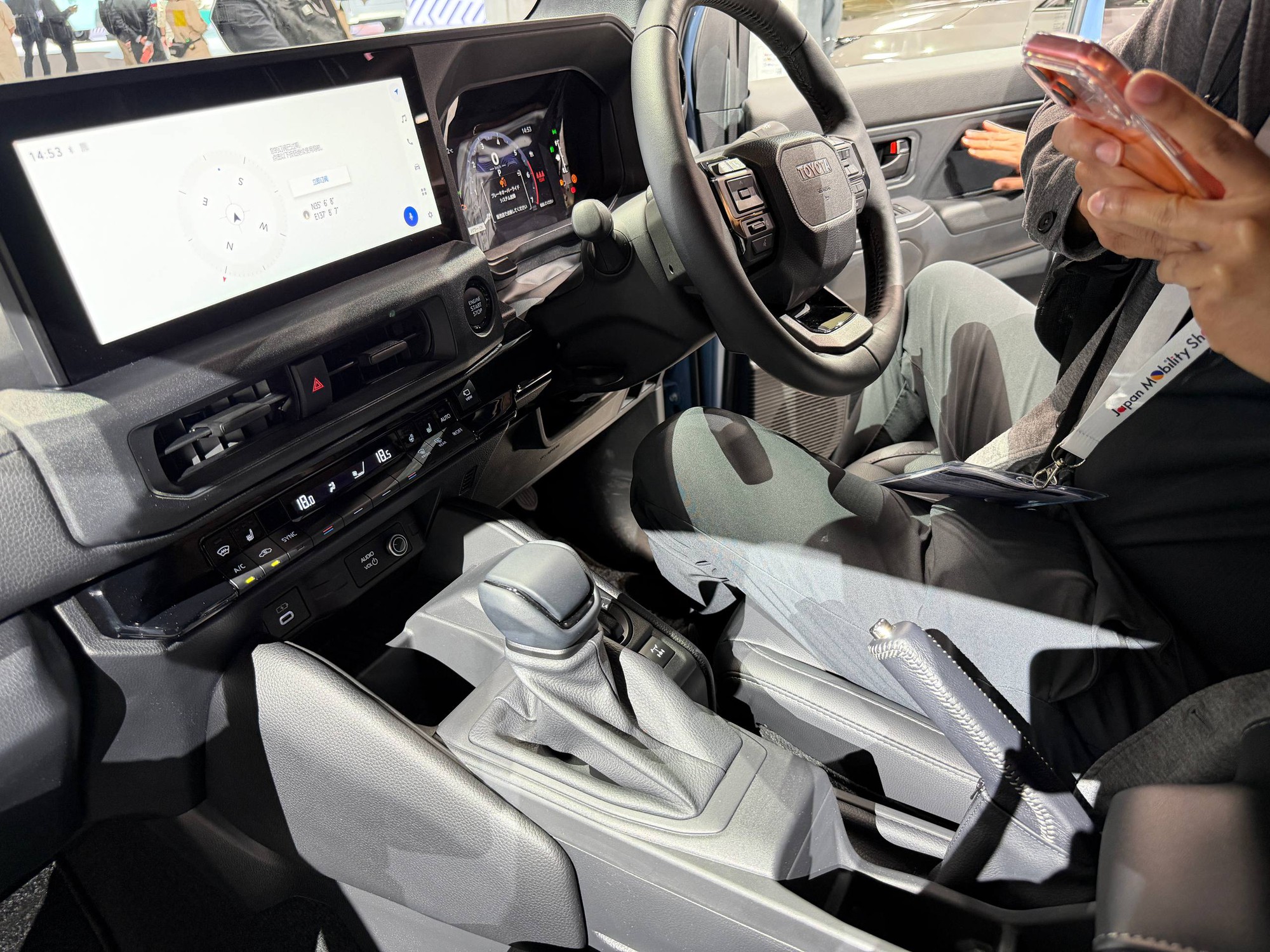 Nội thất Land Cruiser FJ