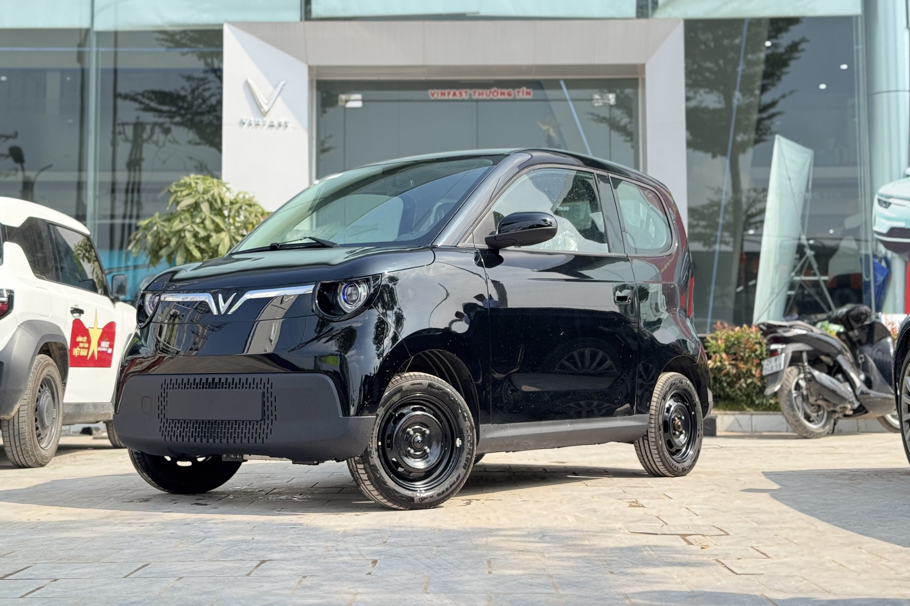 VinFast Minio Green tại đại lý Mẫu xe điện cỡ nhỏ Minio Green