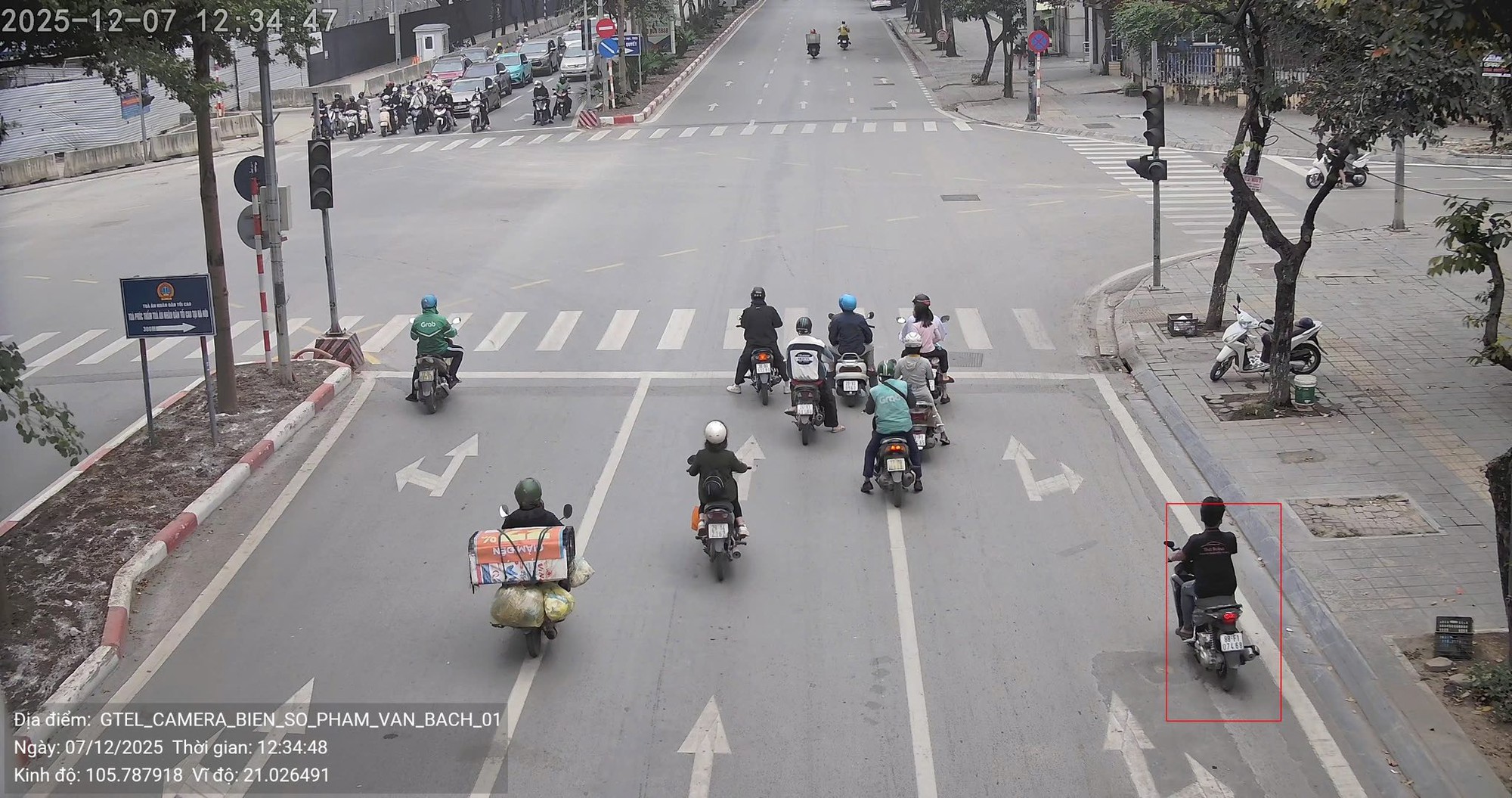 Camera AI giám sát giao thông tại Hà Nội