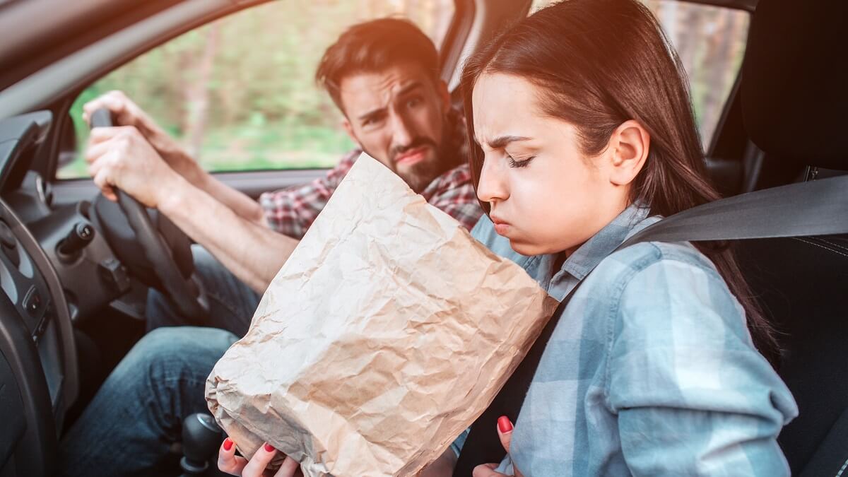 Vị trí ngồi trên xe ảnh hưởng đến cảm giác say