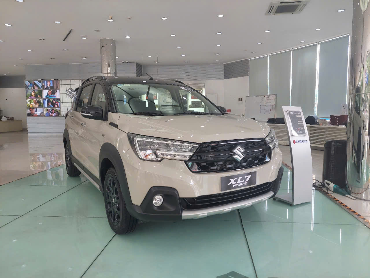 Suzuki ưu đãi dịp cuối năm Khuyến mãi Suzuki tháng cuối năm