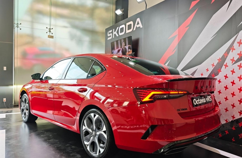 Nội thất xe Skoda Octavia vRS